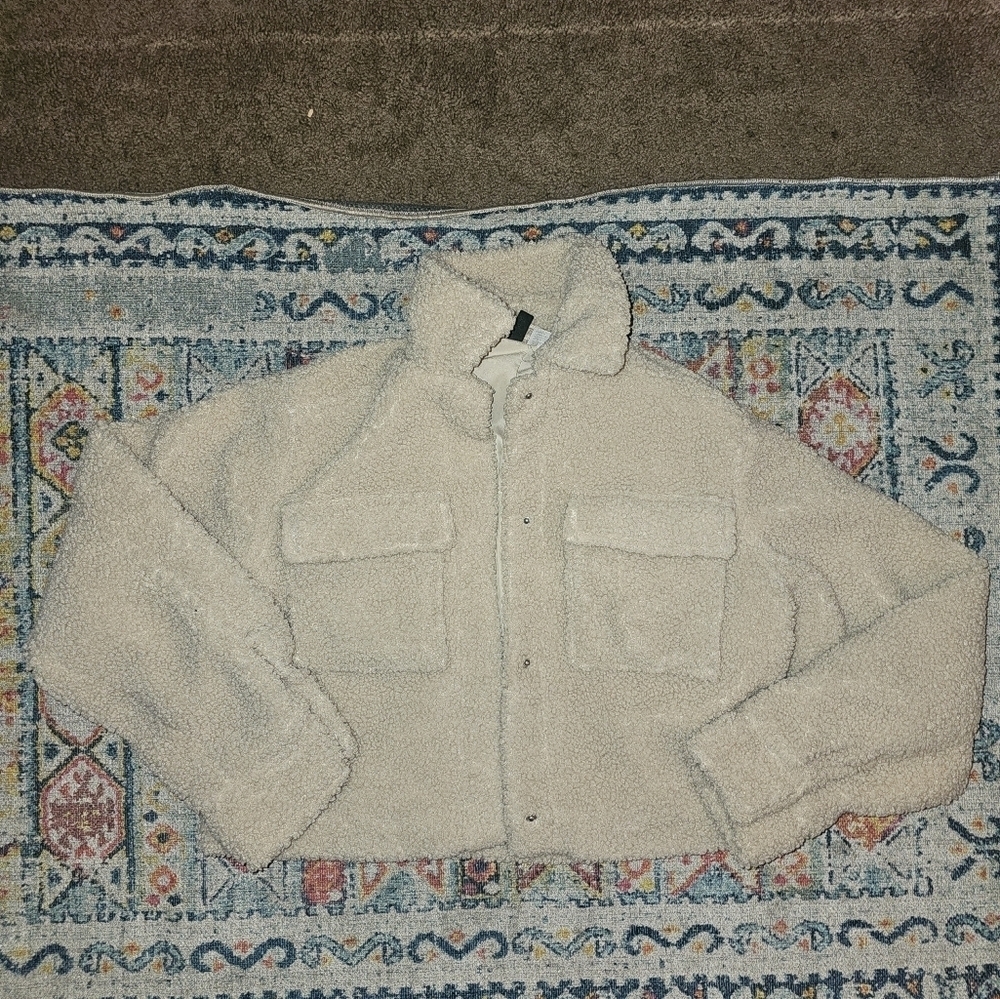 Short faux shearling jacket xxs - Picture 3 of 10